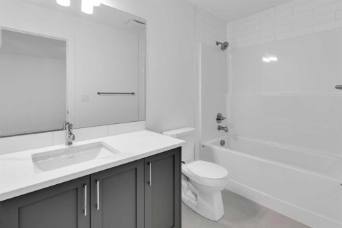 140 Copperhead Road Se, Calgary, AB - Indoor Photo Showing Bathroom