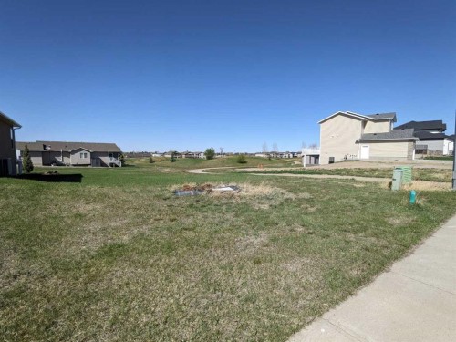 722 Fairways Drive, Vulcan, AB 