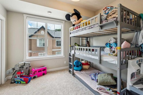 30 Cranbrook Villas Se, Calgary, AB - Indoor