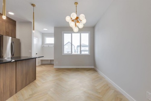 263 Sora Boulevard Se, Calgary, AB - Indoor