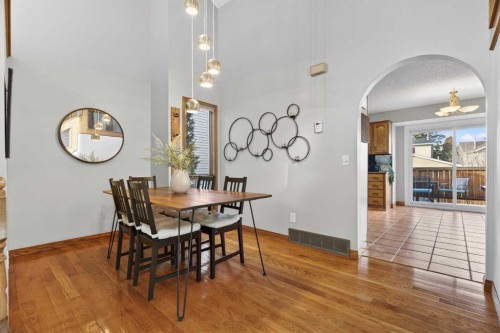 28 Mckerrell Close Se, Calgary, AB - Indoor Photo Showing Dining Room