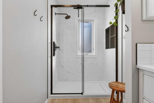 28 Mckerrell Close Se, Calgary, AB - Indoor