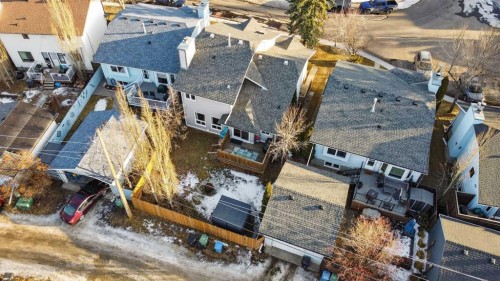 28 Mckerrell Close Se, Calgary, AB - Outdoor