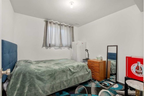 8339 Saddlebrook Drive Ne, Calgary, AB - Indoor Photo Showing Bedroom