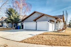 305 Lakeside Greens Crescent  Chestermere, AB T1X 1C3