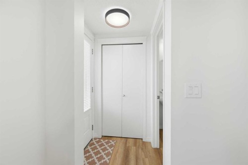 41 New Brighton Green Se, Calgary, AB - Indoor Photo Showing Other Room