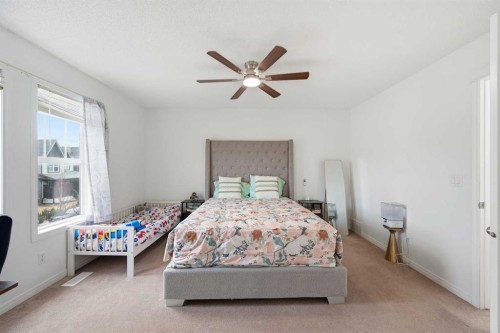 41 New Brighton Green Se, Calgary, AB - Indoor Photo Showing Bedroom