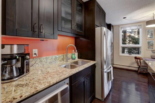 202-733 14 Avenue SW Calgary, AB T2R 0N3