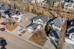 16 Tuscany Ridge Place NW Calgary, AB T3L 2K7