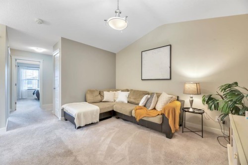 173 Redstone Common Ne, Calgary, AB - Indoor Photo Showing Other Room