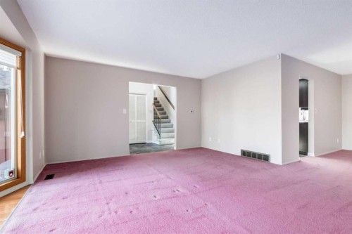 323 Parkridge Way Se, Calgary, AB - Indoor Photo Showing Other Room