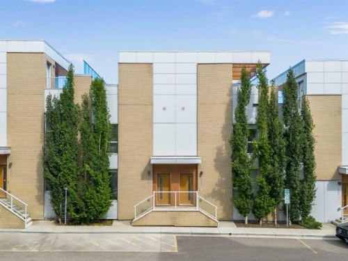 4060 Kovitz Lane Nw, Calgary, AB - Outdoor With Exterior