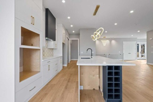 282 Muirfield Crescent, Lyalta, AB - Indoor Photo Showing Kitchen With Upgraded Kitchen