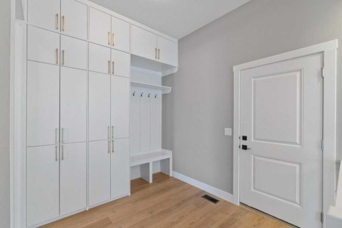 282 Muirfield Crescent, Lyalta, AB - Indoor Photo Showing Other Room