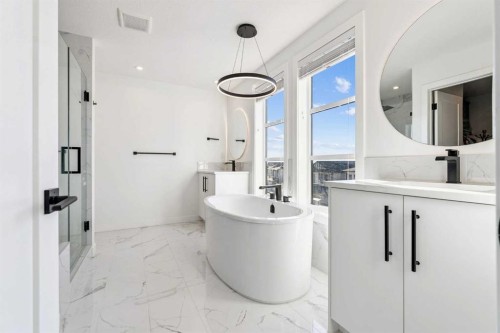 255-7820 Spring Willow Drive Sw, Calgary, AB - Indoor Photo Showing Bathroom