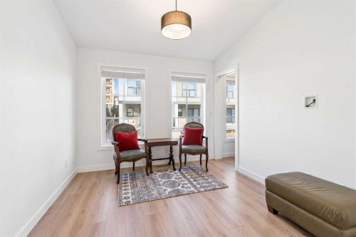 255-7820 Spring Willow Drive Sw, Calgary, AB - Indoor