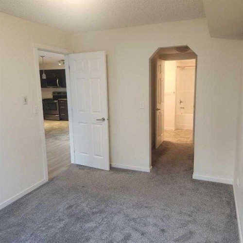 5206-755 Copperpond Boulevard Se, Calgary, AB - Indoor