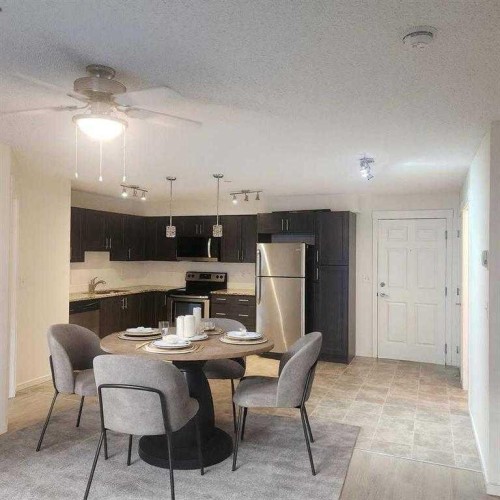 5206-755 Copperpond Boulevard Se, Calgary, AB - Indoor