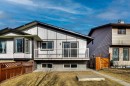 1306 Berkley Drive Nw, Calgary, AB  - Outdoor 