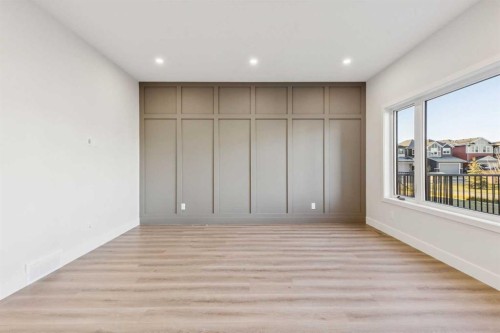 120 Quartz Crescent, Cochrane, AB - Indoor Photo Showing Other Room