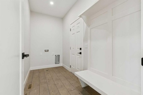 120 Quartz Crescent, Cochrane, AB - Indoor Photo Showing Other Room