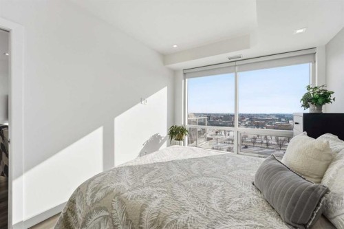 710-8505 Broadcast Avenue Sw, Calgary, AB - Indoor Photo Showing Bedroom