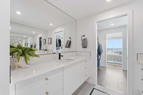 710-8505 Broadcast Avenue Sw, Calgary, AB - Indoor