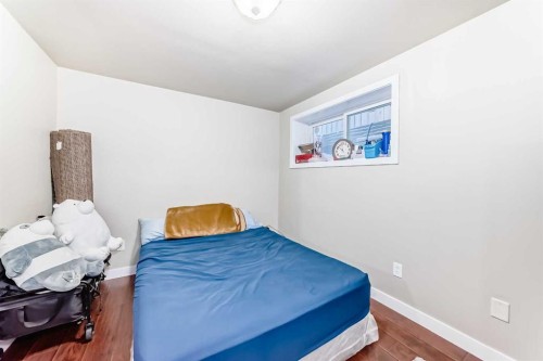 46 Cranford Gardens Se, Calgary, AB - Indoor Photo Showing Bedroom