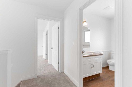 763 Stonehaven Drive, Carstairs, AB - Indoor Photo Showing Bathroom