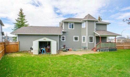 763 Stonehaven Drive, Carstairs, AB - Outdoor With Exterior