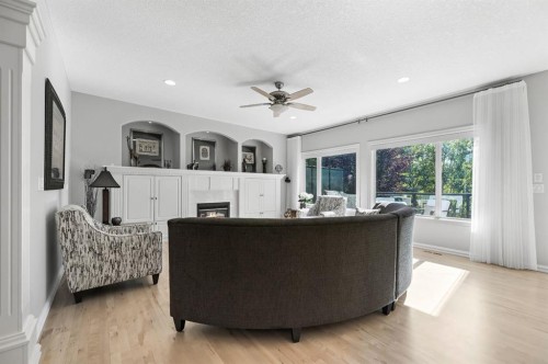 1458 Strathcona Drive Sw, Calgary, AB - Indoor