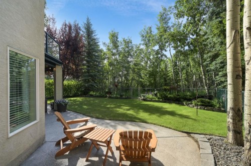 1458 Strathcona Drive Sw, Calgary, AB - Outdoor