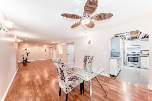7139 18 Street Se, Calgary, AB - Indoor