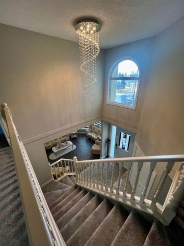 200 Hawkbury Close Nw, Calgary, AB - Indoor Photo Showing Other Room