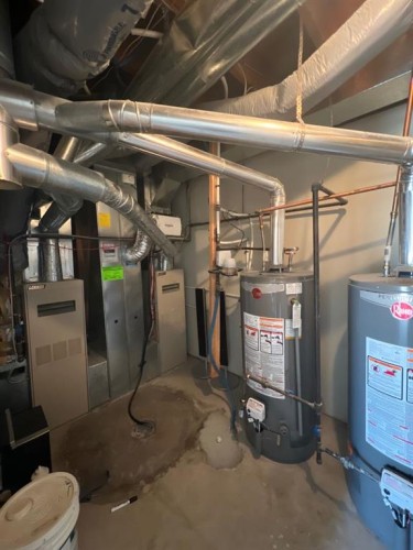 200 Hawkbury Close Nw, Calgary, AB - Indoor Photo Showing Basement