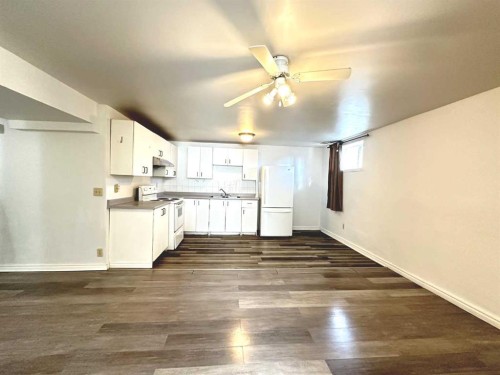 83 Falshire Way Ne, Calgary, AB - Indoor