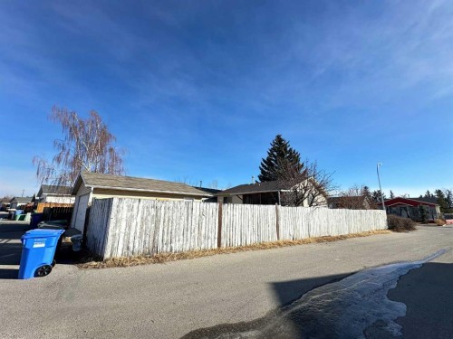 83 Falshire Way Ne, Calgary, AB - Outdoor