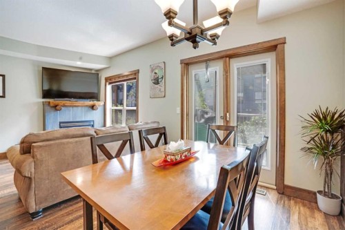 102-121 Kananaskis Way, Canmore, AB - Indoor Photo Showing Dining Room