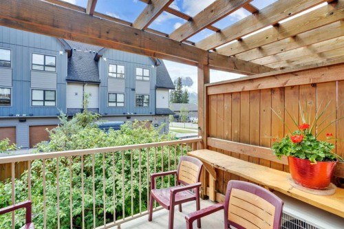 102-121 Kananaskis Way, Canmore, AB - Outdoor With Exterior