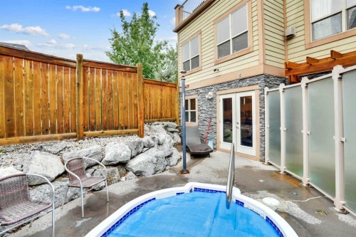 102-121 Kananaskis Way, Canmore, AB - Outdoor With Exterior