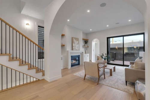 1904 48 Avenue Sw, Calgary, AB - Indoor With Fireplace