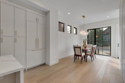 1904 48 Avenue Sw, Calgary, AB - Indoor Photo Showing Dining Room
