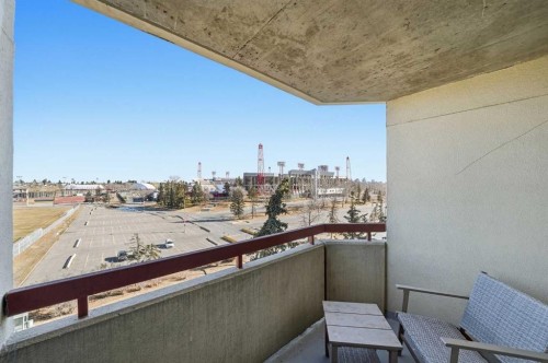 604-2011 University Drive Nw, Calgary, AB - Outdoor With Balcony With Exterior