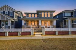 8 Redstone Passage EAST Calgary, AB T3N 0K2