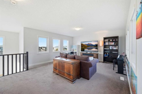8 Redstone Passage Ne, Calgary, AB - Indoor