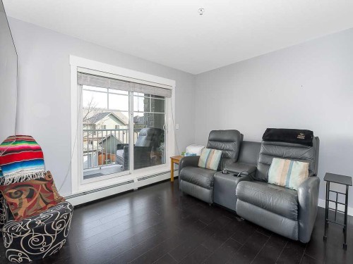 1203-11 Mahogany Row Se, Calgary, AB - Indoor Photo Showing Other Room