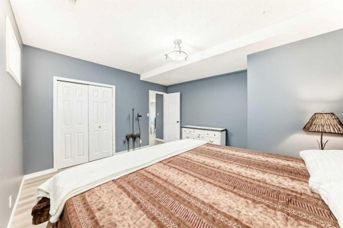 127 Duston Street, Red Deer, AB - Indoor Photo Showing Bedroom