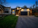 7220 Bow Crescent Nw, Calgary, AB  - Outdoor With Facade 