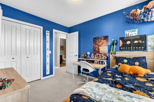 90 Walden Crescent Se, Calgary, AB - Indoor Photo Showing Bedroom