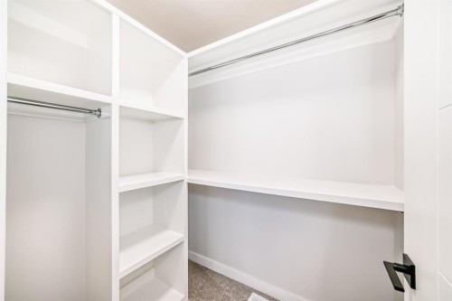 1947 Mccaskill Drive, Crossfield, AB - Indoor With Storage